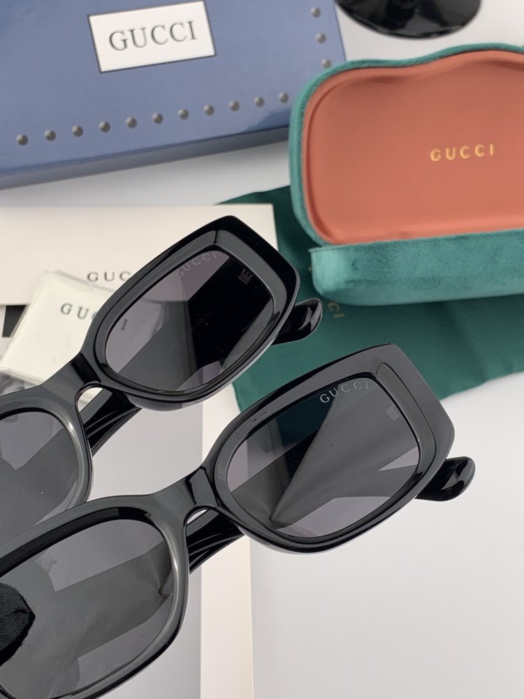 Очки солнцезащитные фото 4