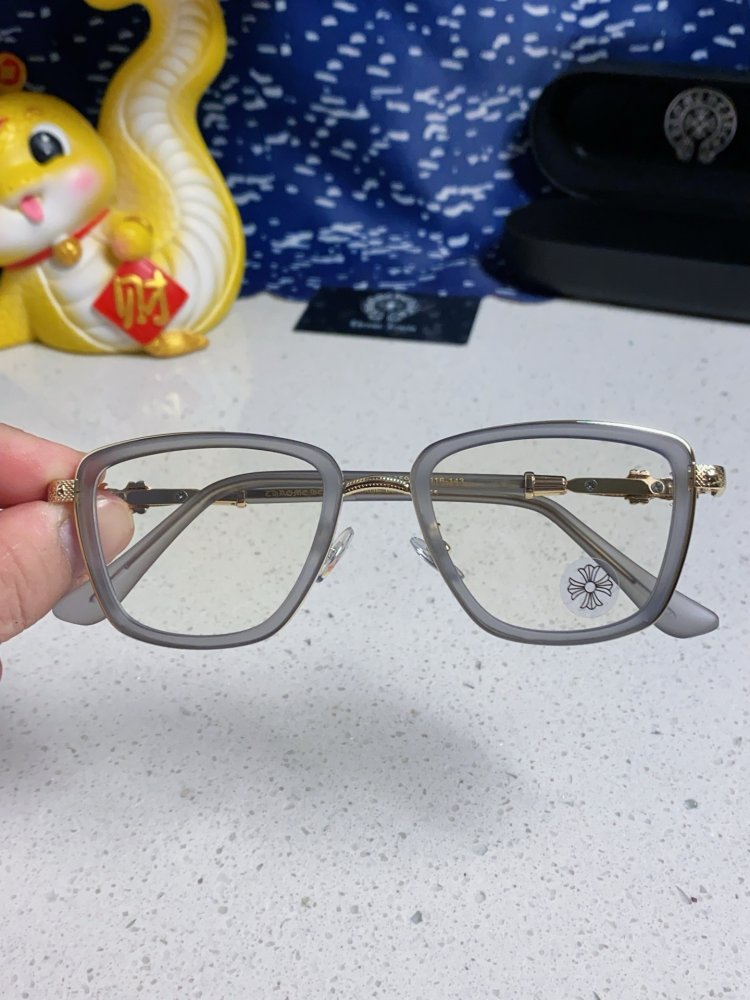 Очки солнцезащитные фото 4