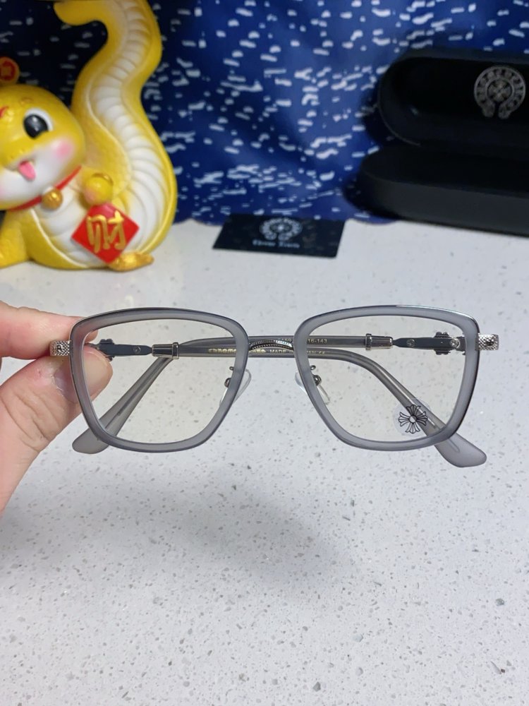 Очки солнцезащитные фото 4