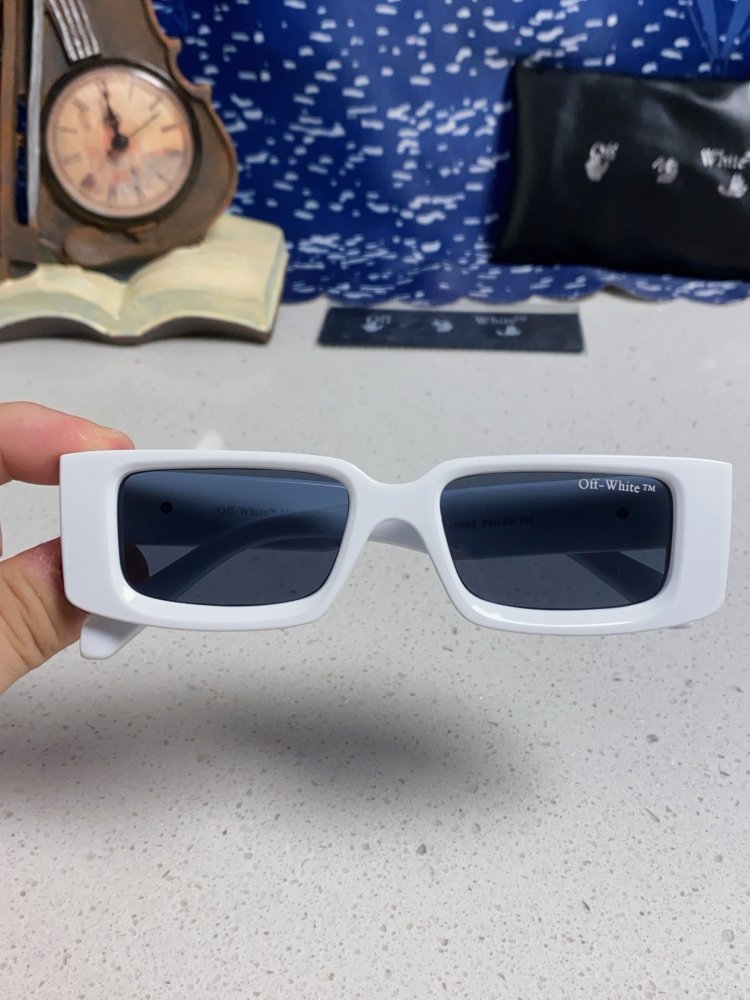 Очки солнцезащитные фото 4