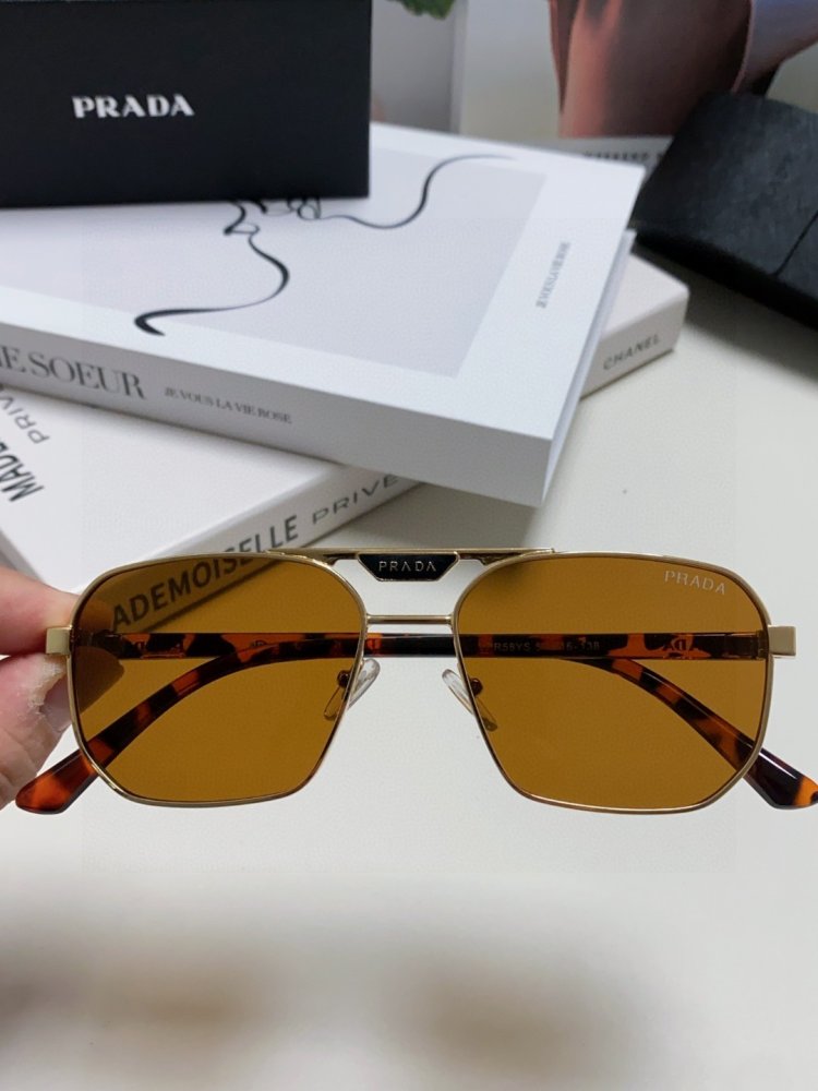 Очки солнцезащитные фото 4