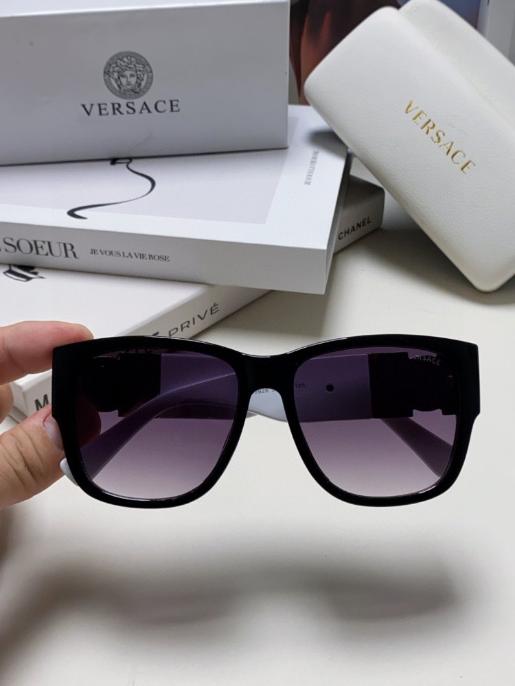 Очки солнцезащитные фото 4