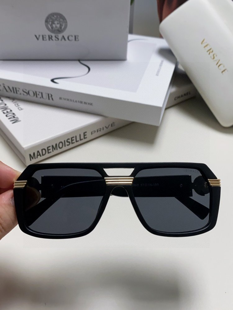 Очки солнцезащитные фото 4