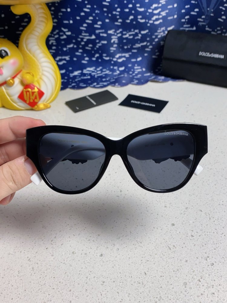 Очки солнцезащитные фото 4