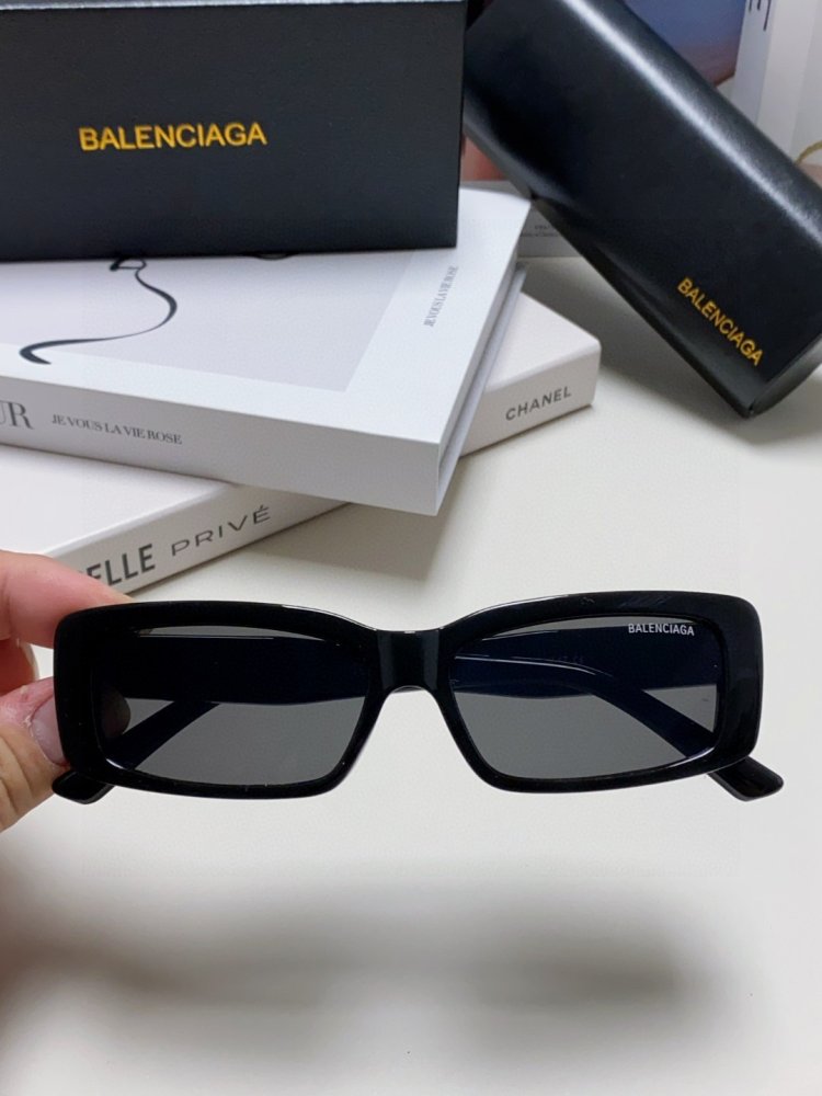 Очки солнцезащитные фото 4