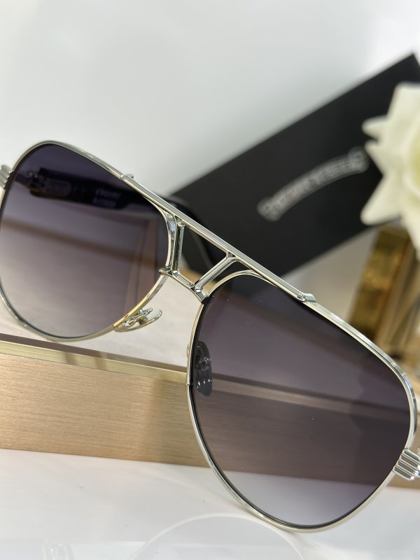 Очки солнцезащитные фото 4