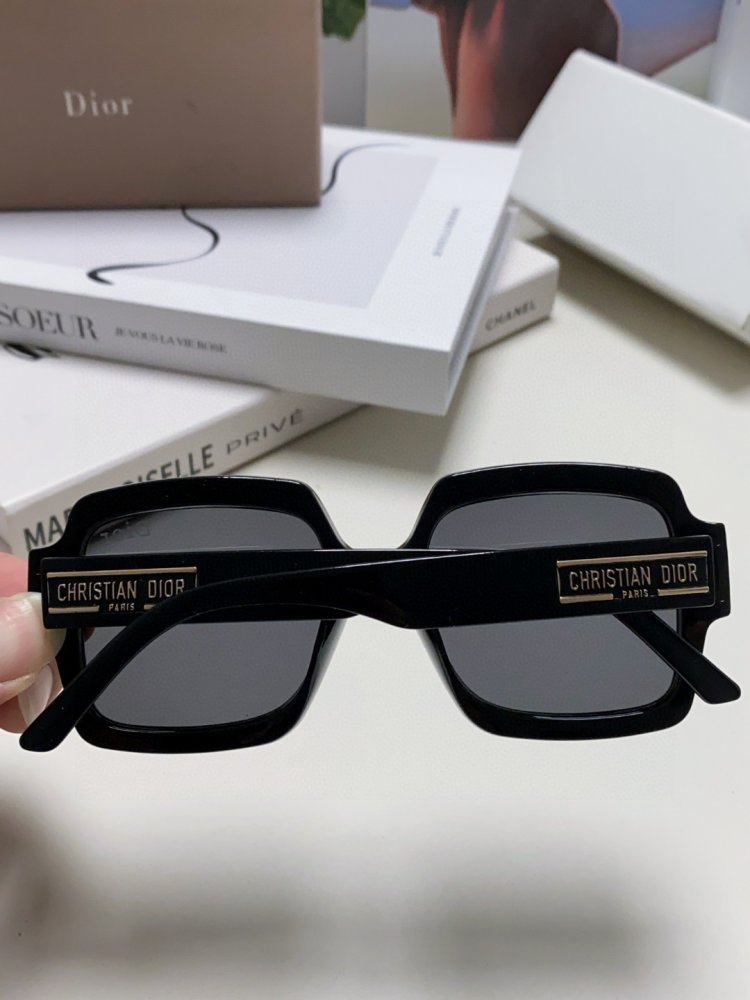 Очки солнцезащитные фото 5