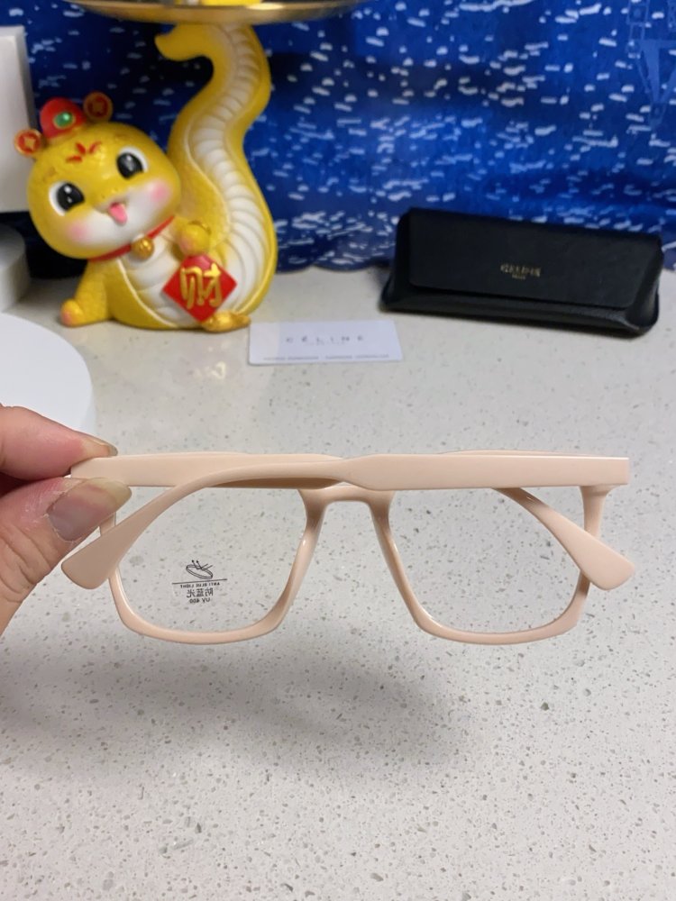 Очки солнцезащитные фото 5