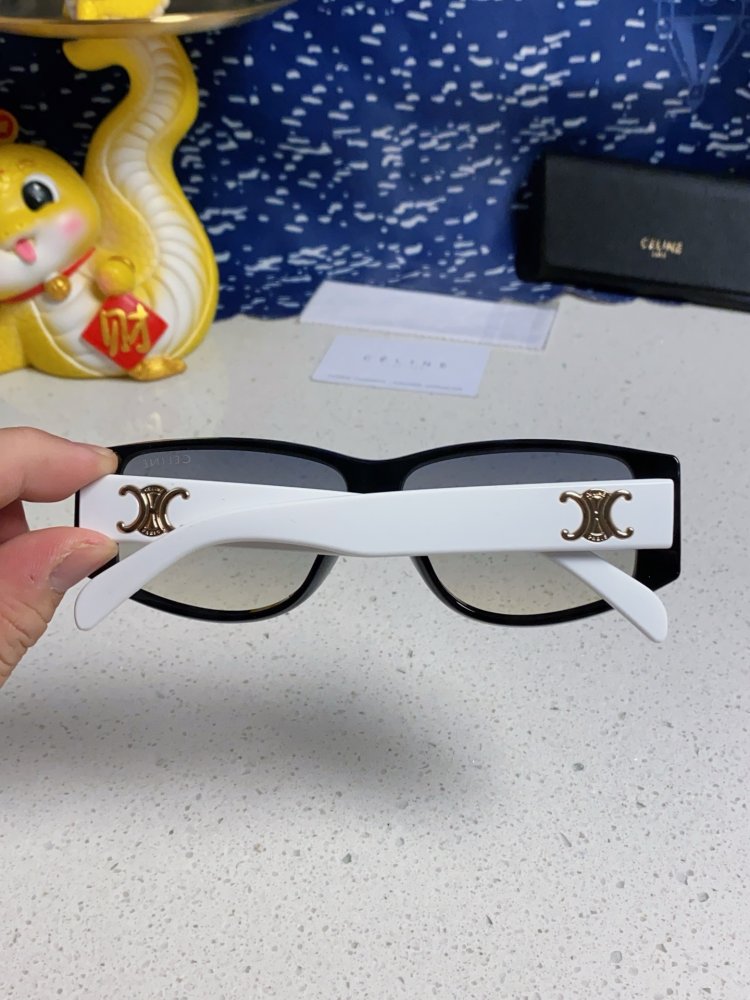 Очки солнцезащитные фото 5