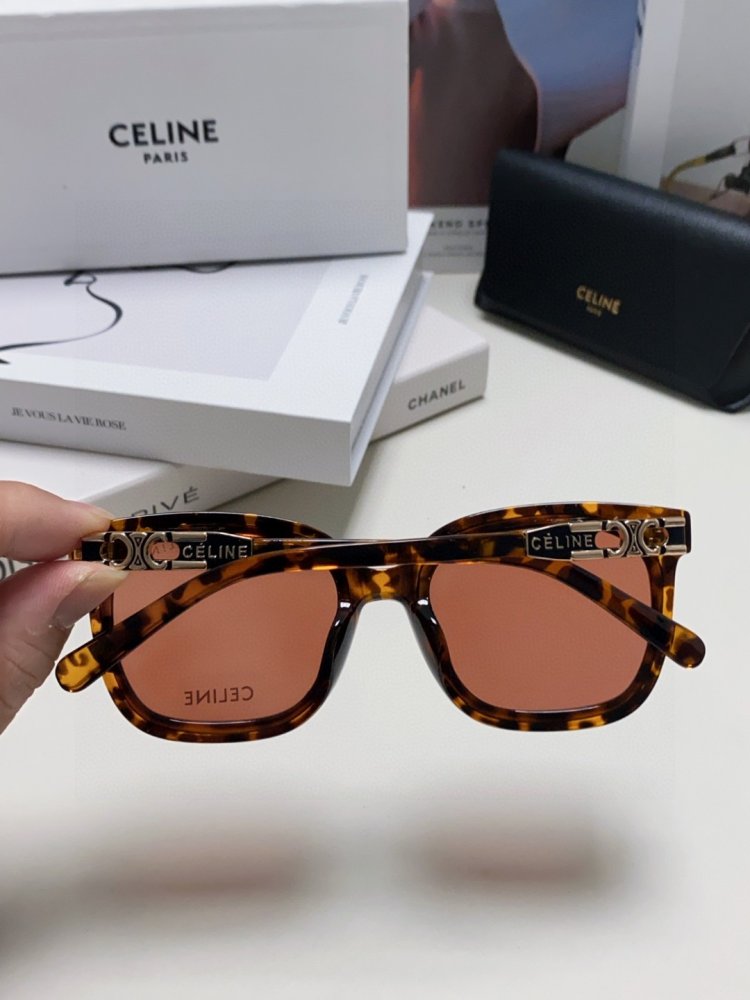 Очки солнцезащитные фото 5