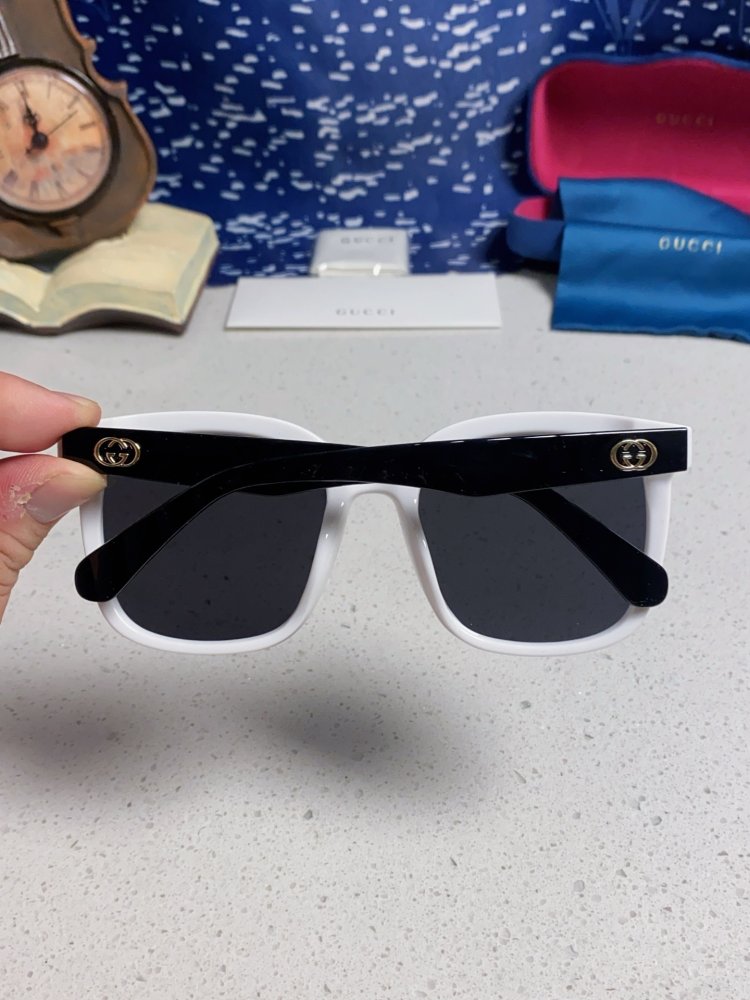 Очки солнцезащитные фото 5