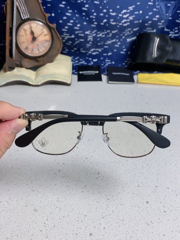 Очки солнцезащитные фото 5