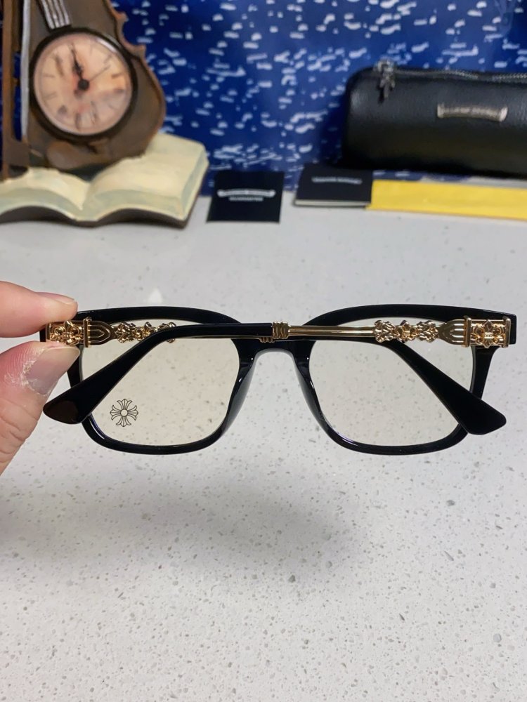 Очки солнцезащитные фото 5