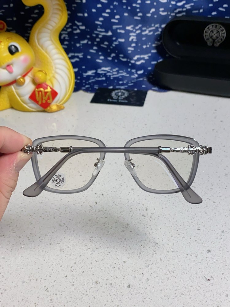 Очки солнцезащитные фото 5