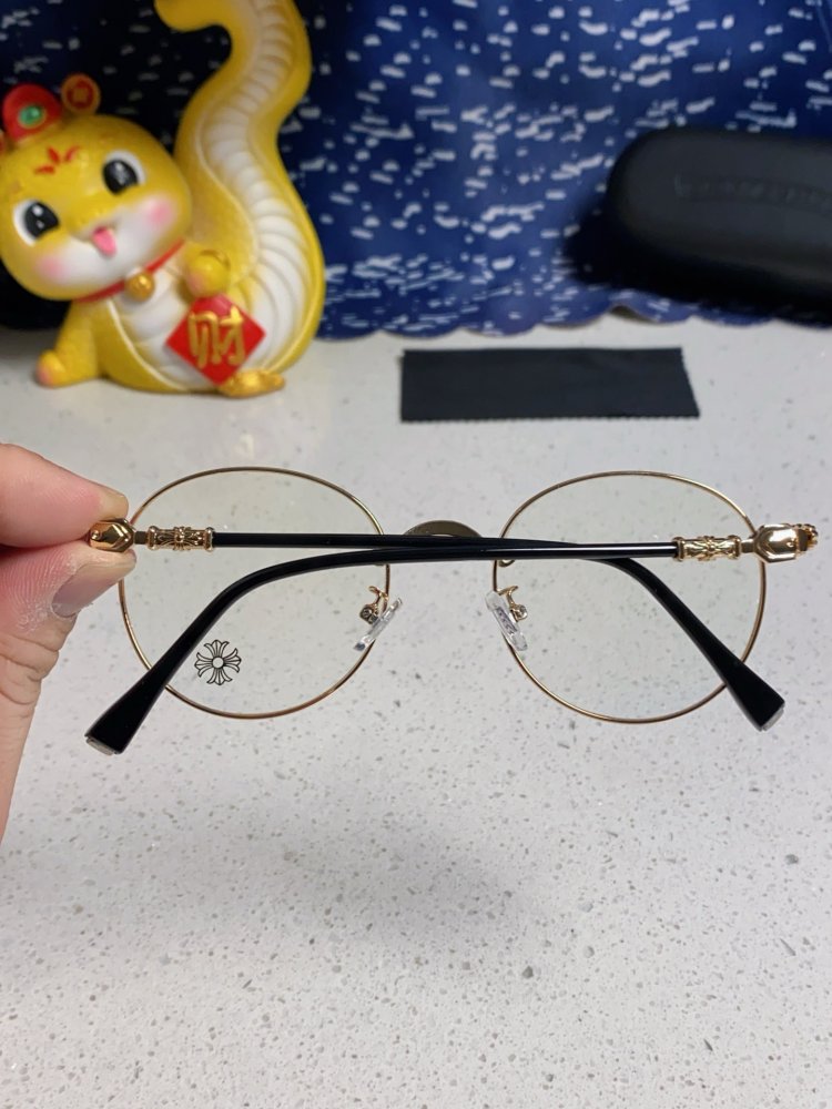 Очки солнцезащитные фото 5