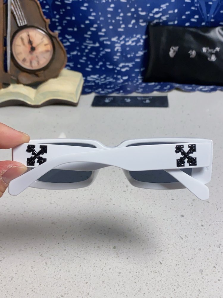 Очки солнцезащитные фото 5