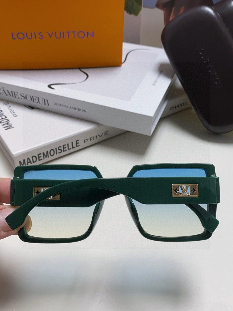 Очки солнцезащитные фото 5