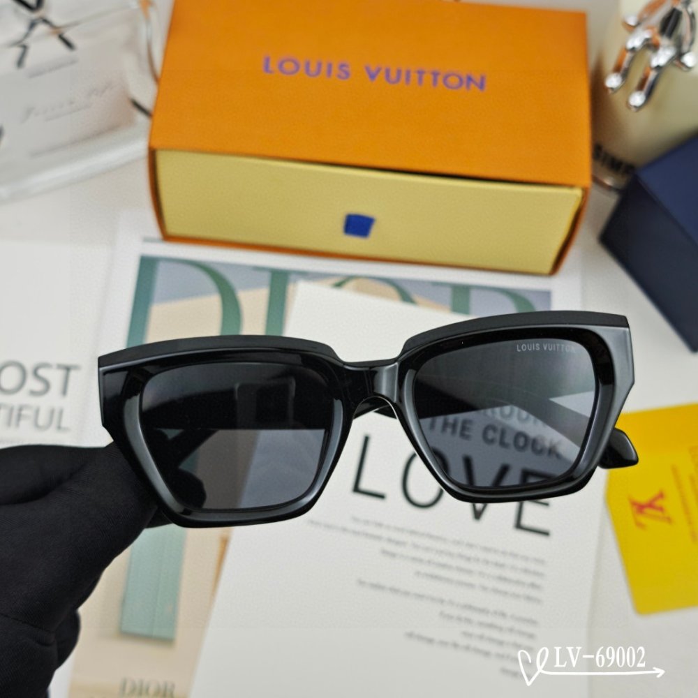 Очки солнцезащитные фото 5