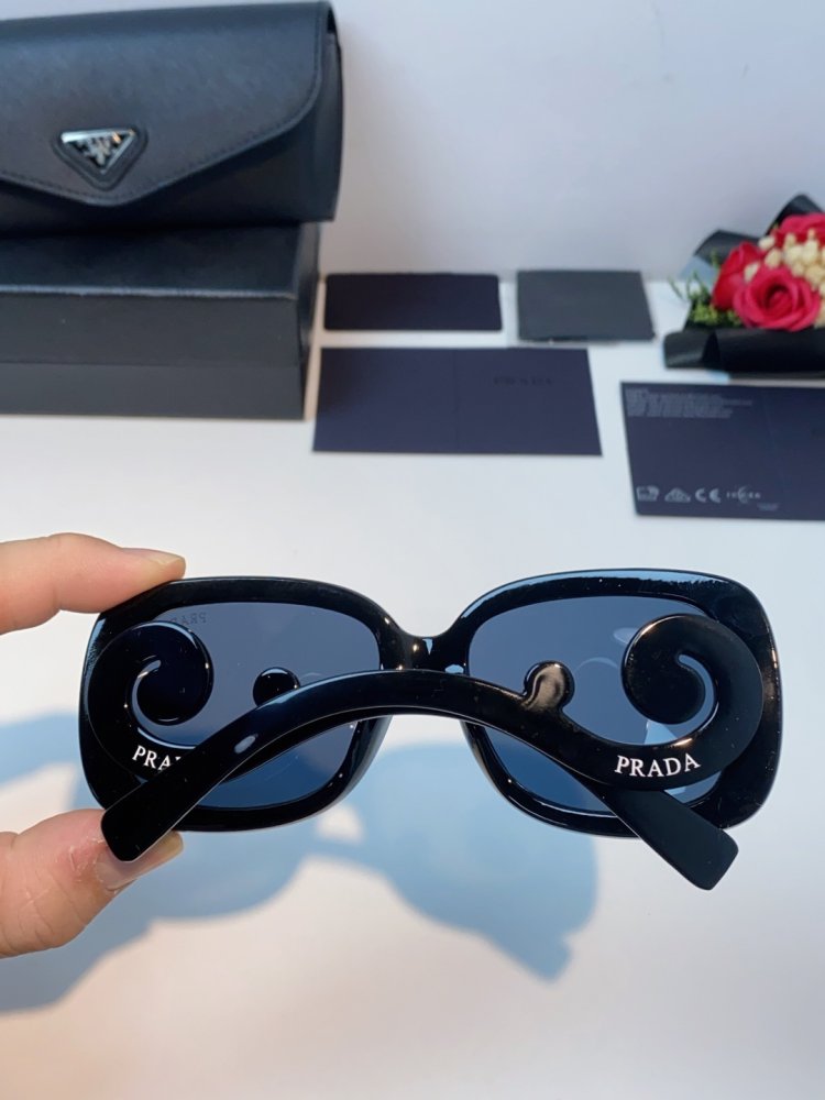 Очки солнцезащитные фото 5