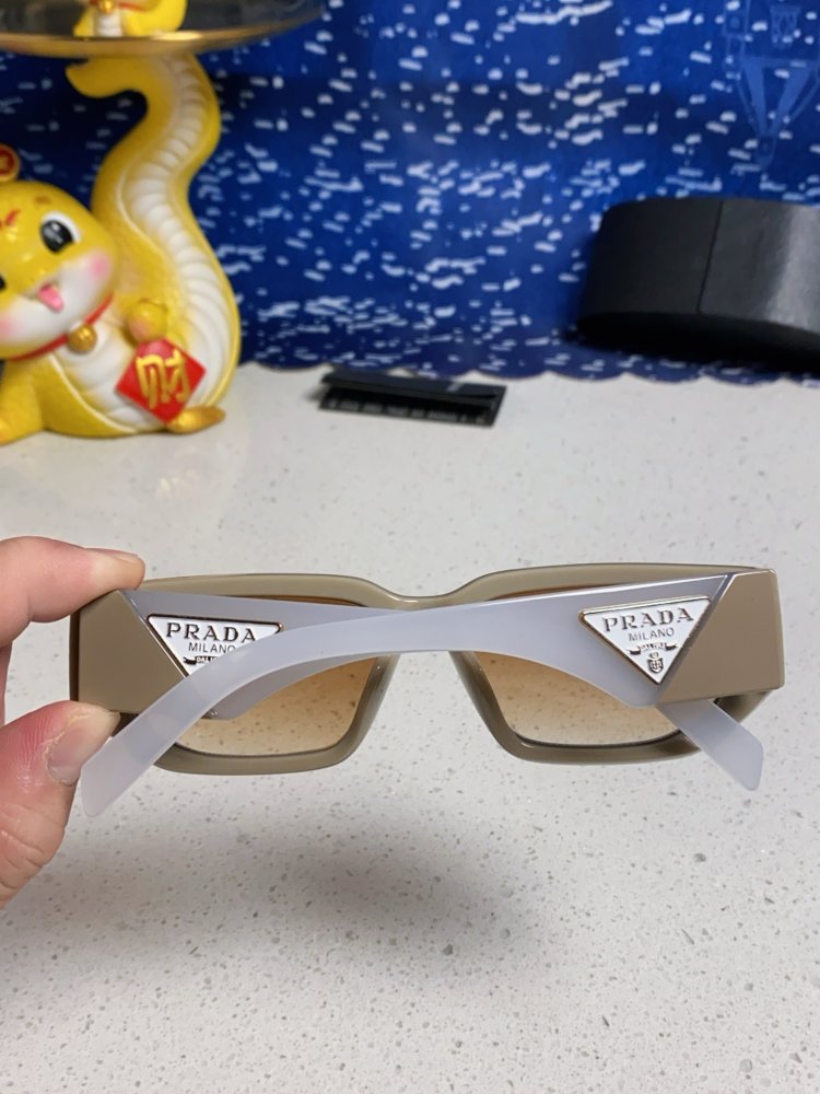 Очки солнцезащитные фото 5