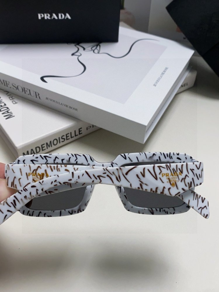 Очки солнцезащитные фото 5