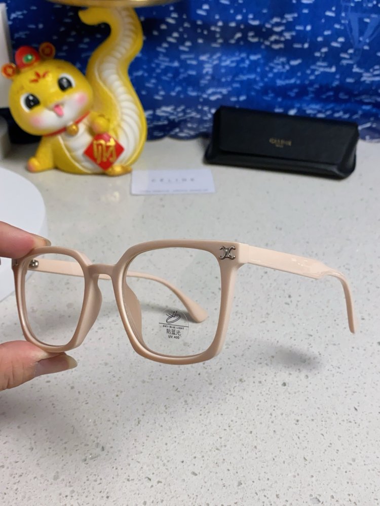 Очки солнцезащитные фото 6