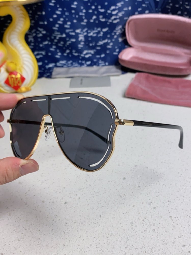 Очки солнцезащитные фото 6