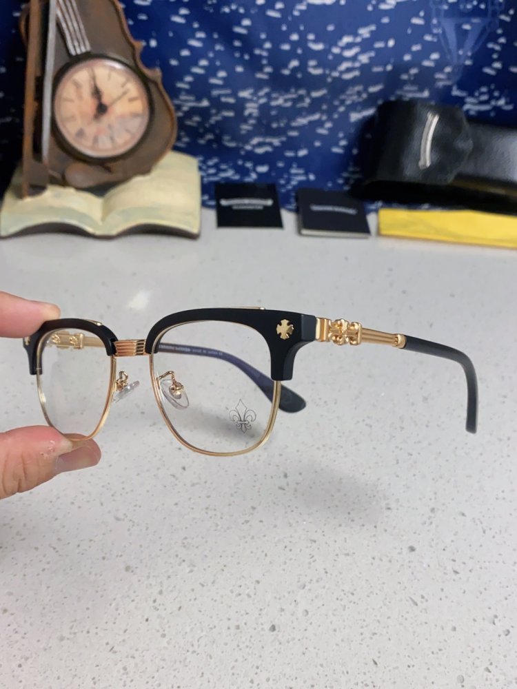 Очки солнцезащитные фото 6