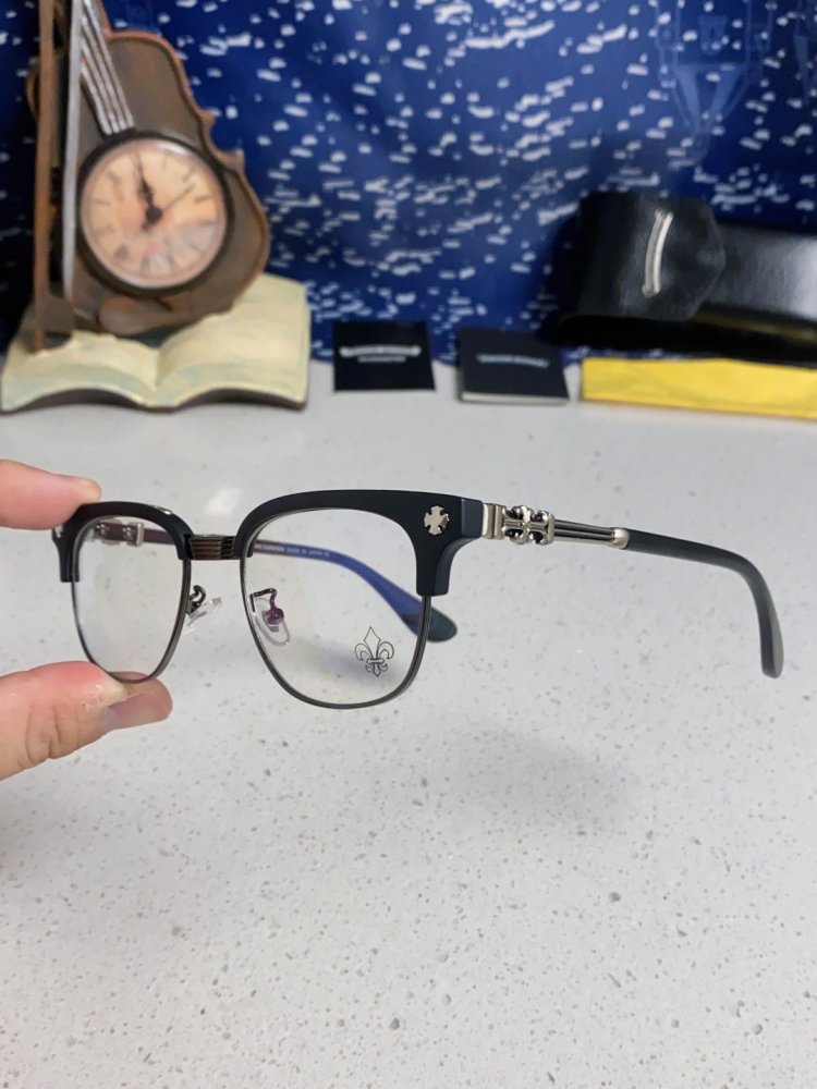 Очки солнцезащитные фото 6