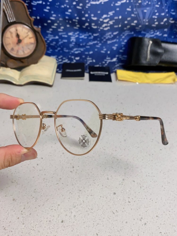 Очки солнцезащитные фото 6