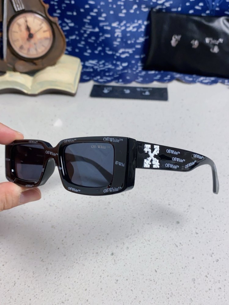 Очки солнцезащитные фото 6