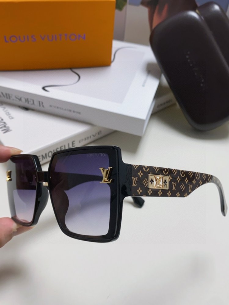 Очки солнцезащитные фото 6