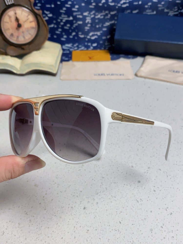 Очки солнцезащитные фото 6