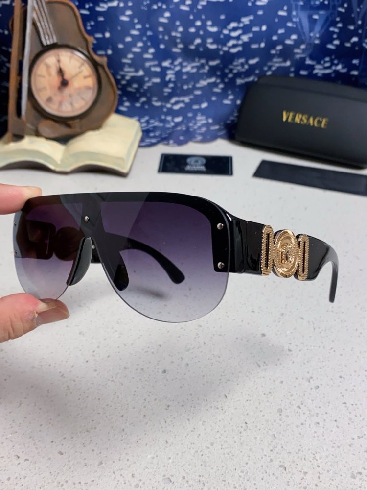 Очки солнцезащитные фото 6