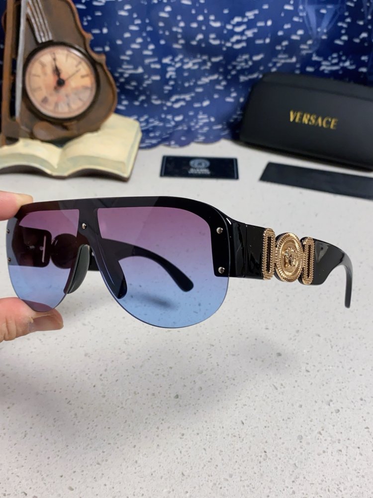 Очки солнцезащитные фото 6