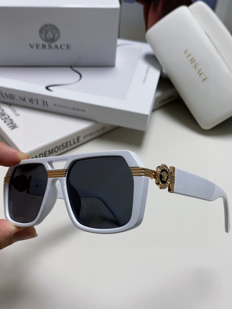 Очки солнцезащитные фото 6