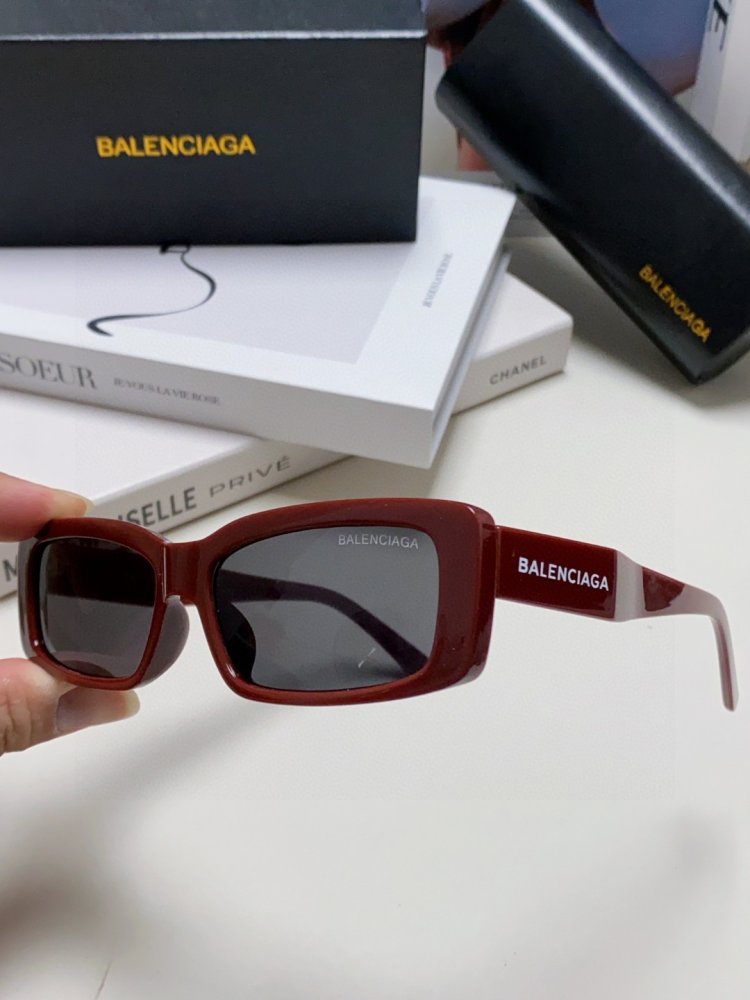 Очки солнцезащитные фото 6