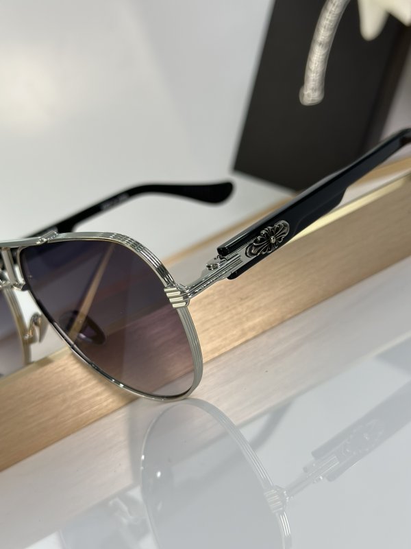 Очки солнцезащитные фото 6