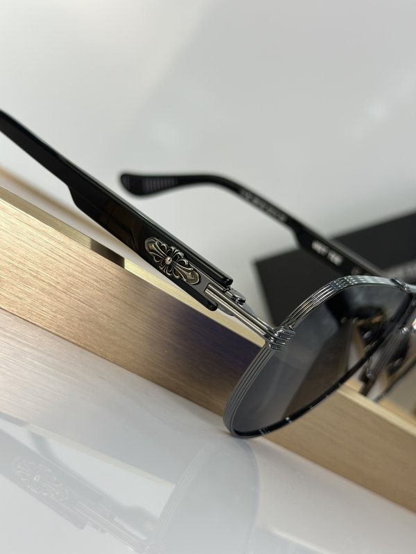 Очки солнцезащитные фото 6