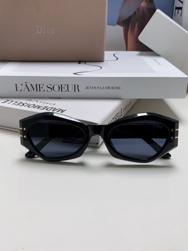 Очки солнцезащитные фото 7