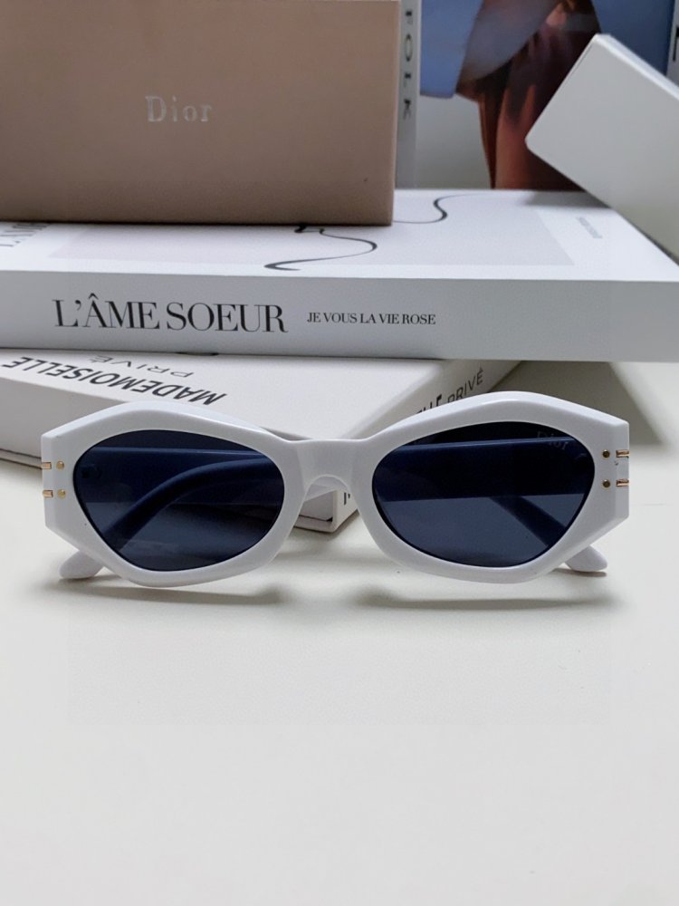 Очки солнцезащитные фото 7