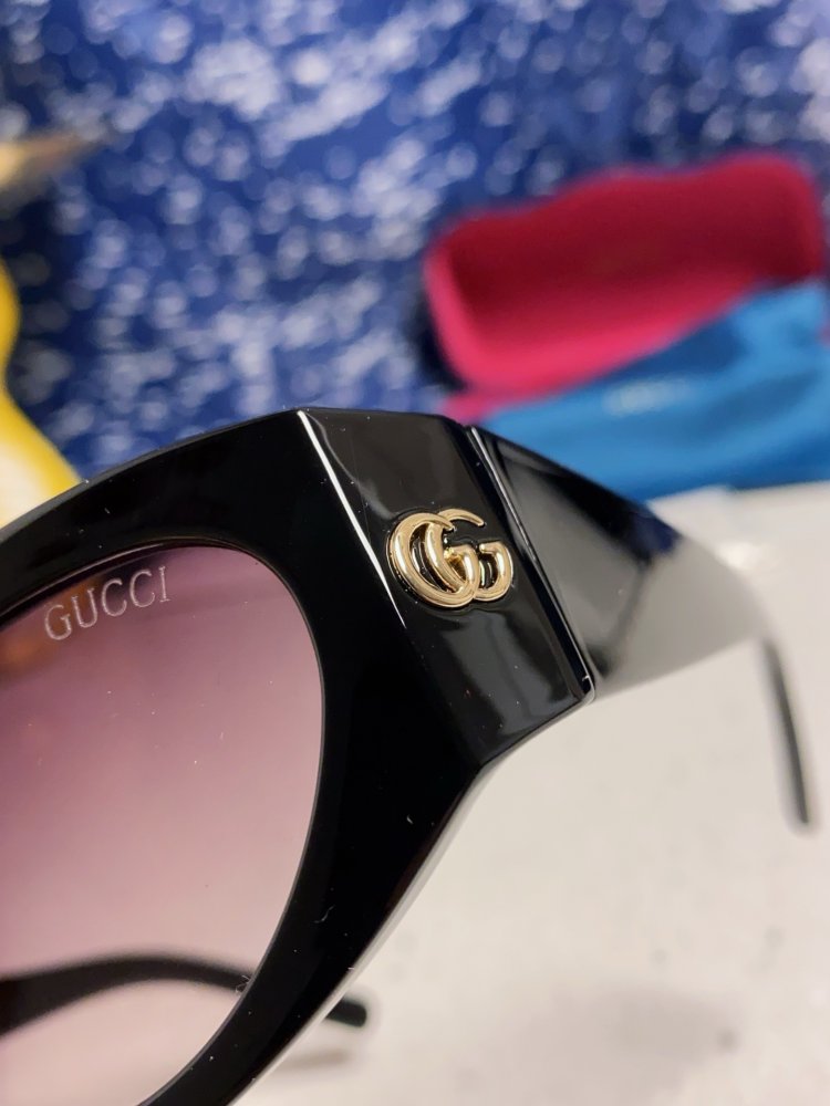 Очки солнцезащитные фото 7