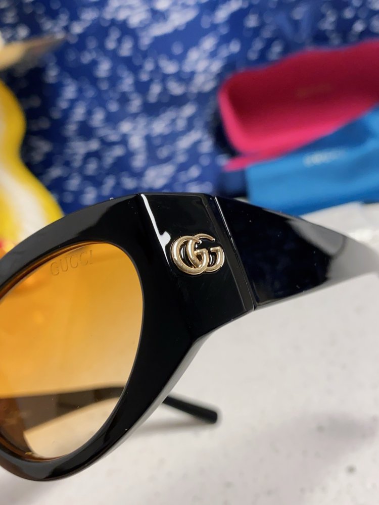 Очки солнцезащитные фото 7