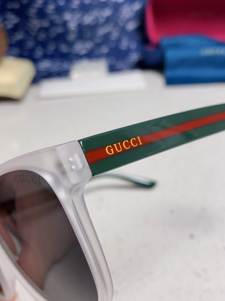 Очки солнцезащитные фото 7