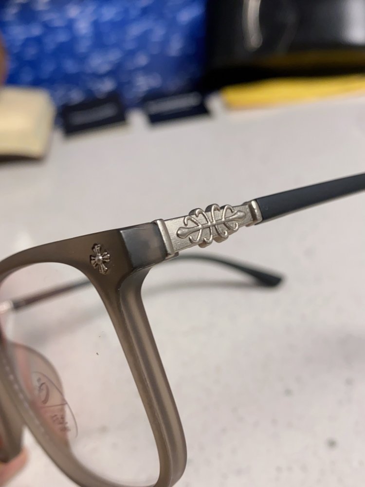 Очки солнцезащитные фото 7