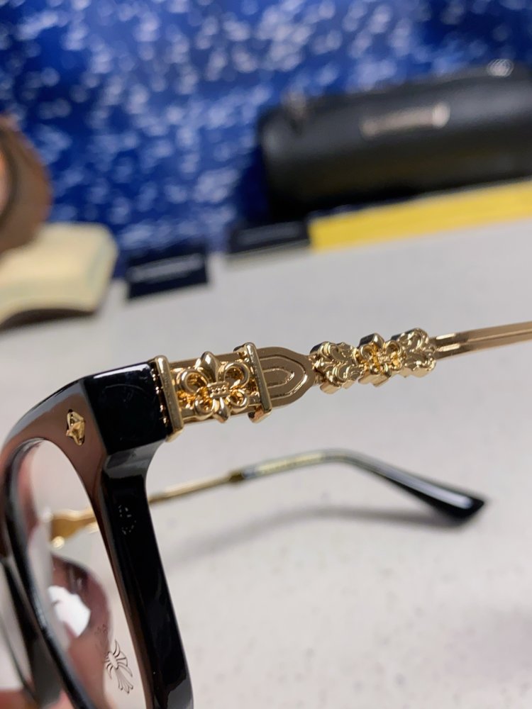 Очки солнцезащитные фото 7