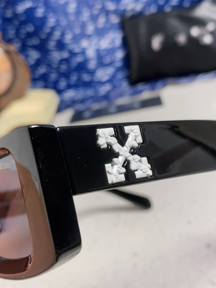 Очки солнцезащитные фото 7