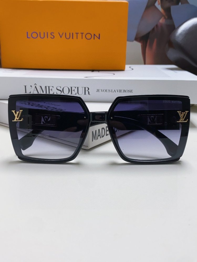 Очки солнцезащитные фото 7