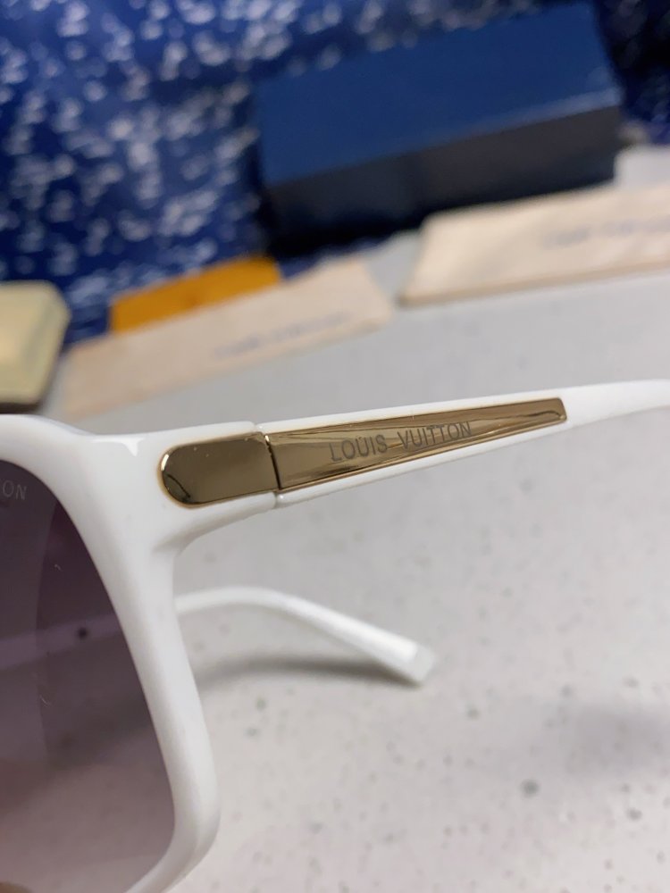 Очки солнцезащитные фото 7