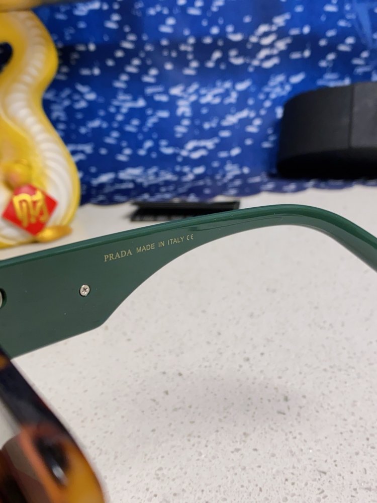 Очки солнцезащитные фото 7